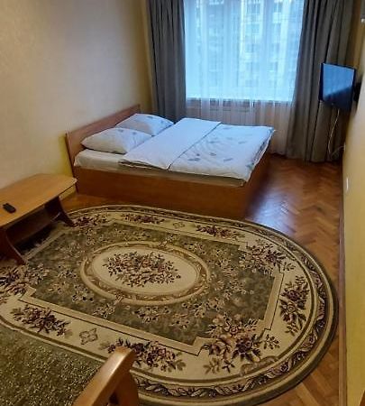 Apartment On Patriarkha Mstyslava Skrypnyka Street Kiew Exterior foto