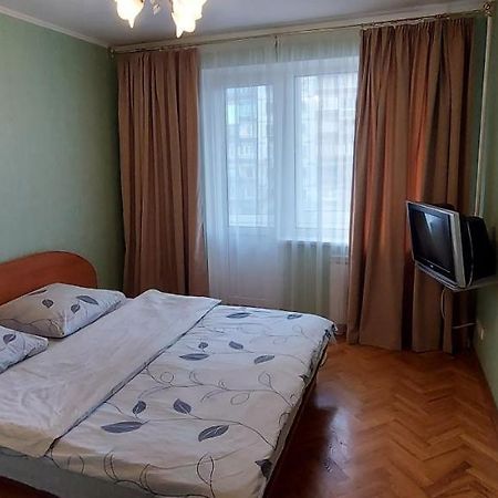 Apartment On Patriarkha Mstyslava Skrypnyka Street Kiew Exterior foto