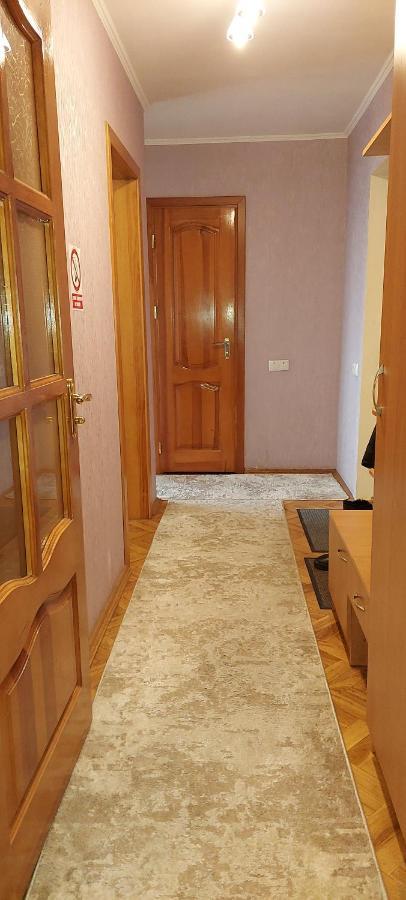 Apartment On Patriarkha Mstyslava Skrypnyka Street Kiew Exterior foto